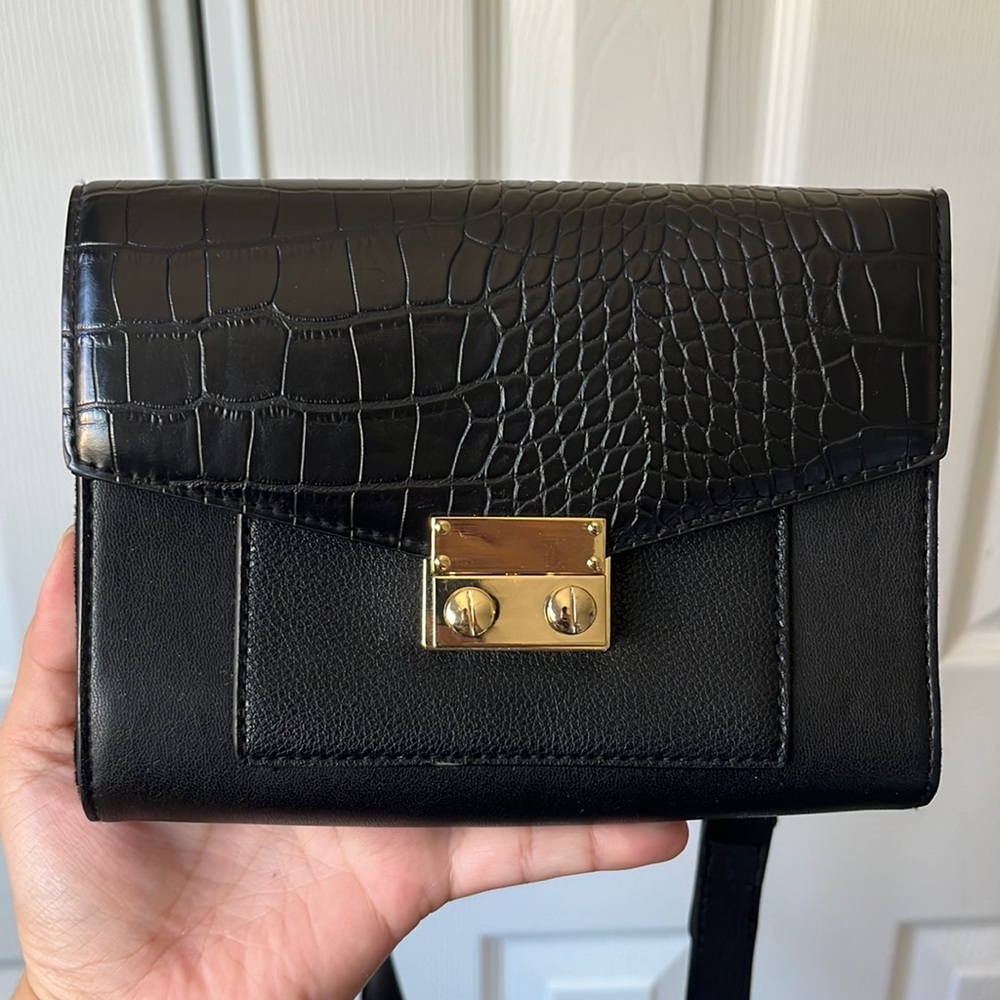 Express Fanny purse/ cross body bag